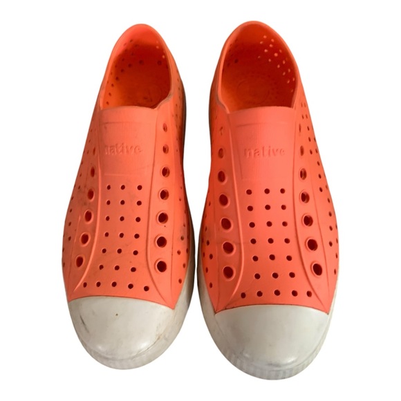 Unisex NATIVE Jefferson Orange Shell White Shoes Size Men 6 Women 8 - Picture 8 of 11